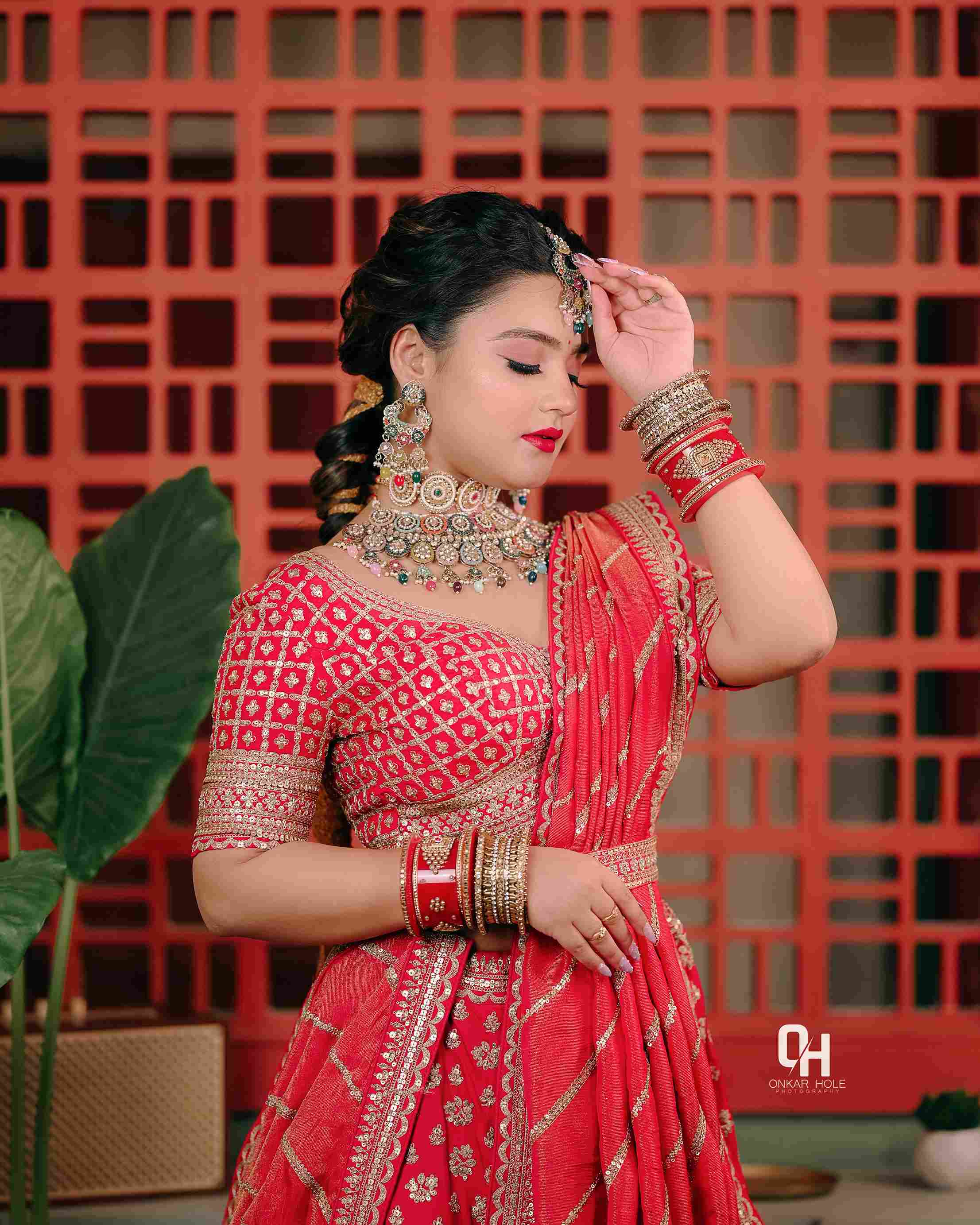 Modern bridal look with nude tones